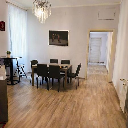 Alexadom Apartment Рим Екстериор снимка