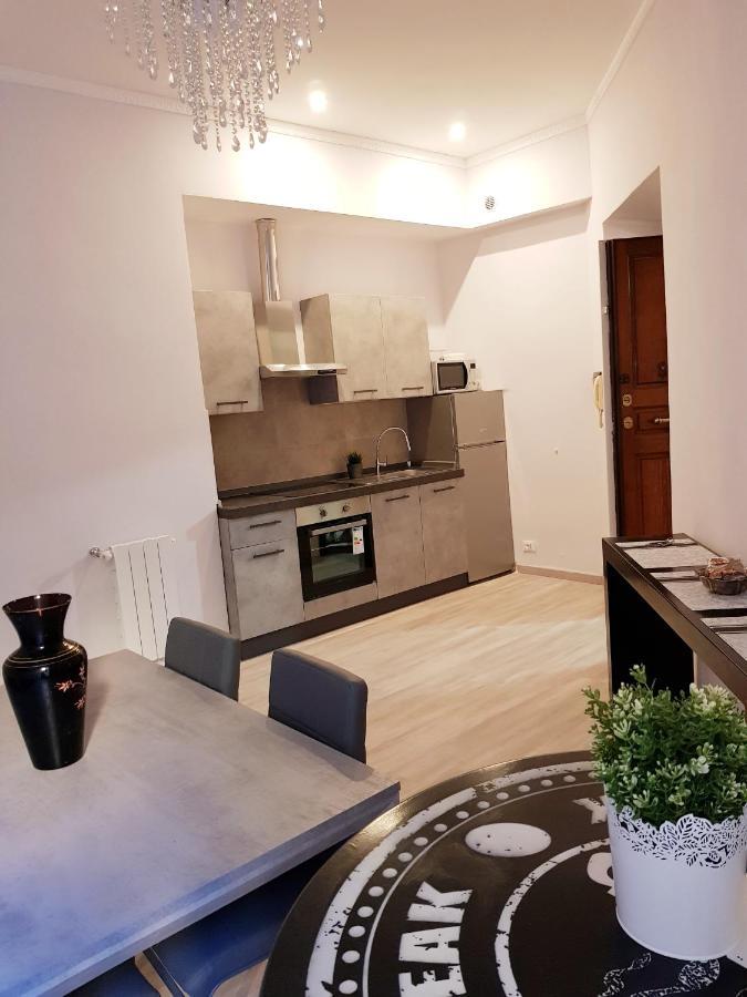 Alexadom Apartment Рим Екстериор снимка
